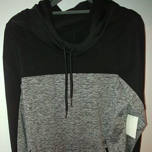 Light workout sweater with hood, scoop neck